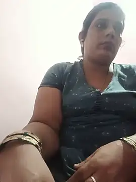 Snapshot of kissmetha chatting on July 7, 8:35 pm kissmetha online show from July 7, 8:35 pm