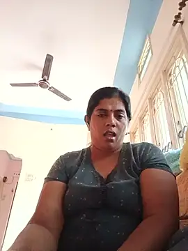 Snapshot of kissmetha chatting on July 24, 4:54 am kissmetha online show from July 24, 4:54 am
