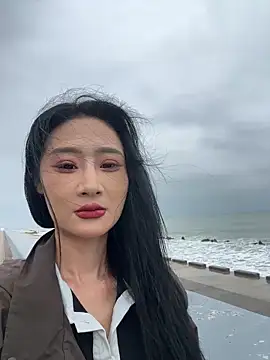 linger-23 online show from October 22, 6:13 am