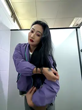 linger-23 online show from December 19, 6:31 am