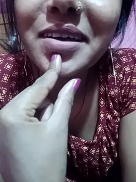 Snapshot of Ayeshaji chatting on March 16, 11:27 am Ayeshaji online show from March 16, 11:27 am