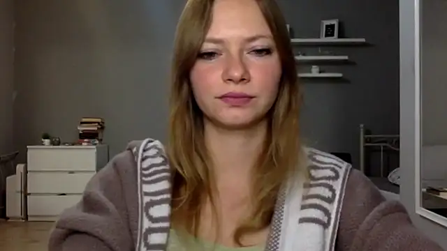 MillieShow online show from November 18, 9:52 pm