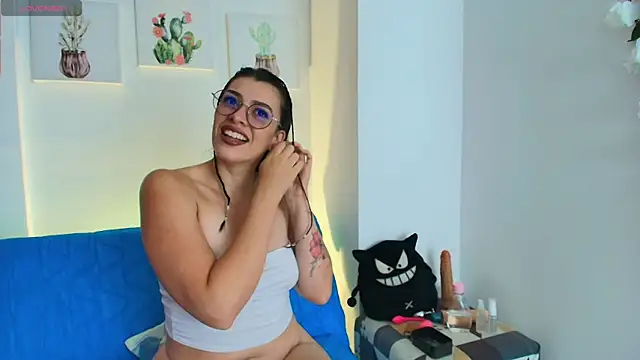 pleasurecompany3 online show from July 25, 4:54 am