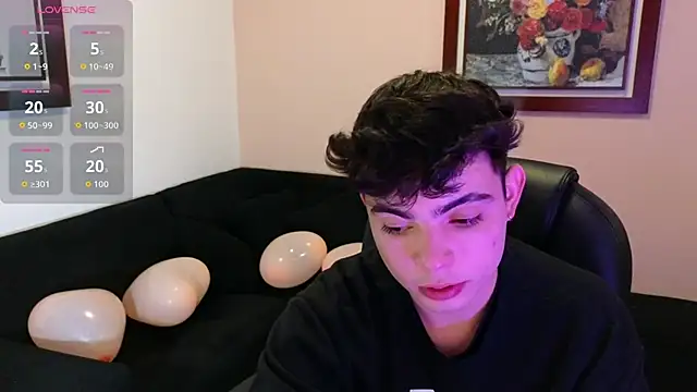 lukeboyce33 online show from February 7, 12:47 am