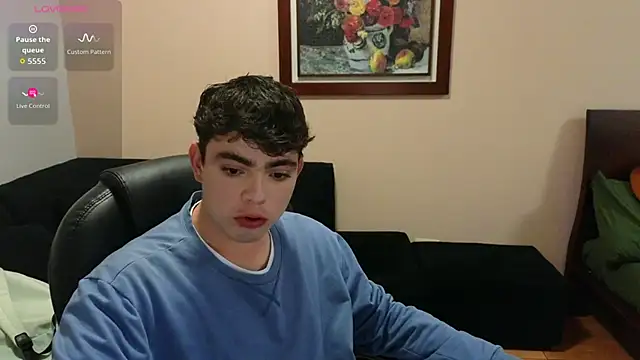 lukeboyce33 online show from February 22, 12:12 am