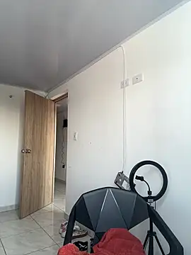 SammyDesire 10 online show from March 15, 1:39 pm