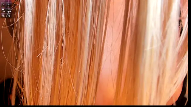 Snapshot of rouse__hallberg chatting on October 23, 3:06 am rouse hallberg online show from October 23, 3:06 am