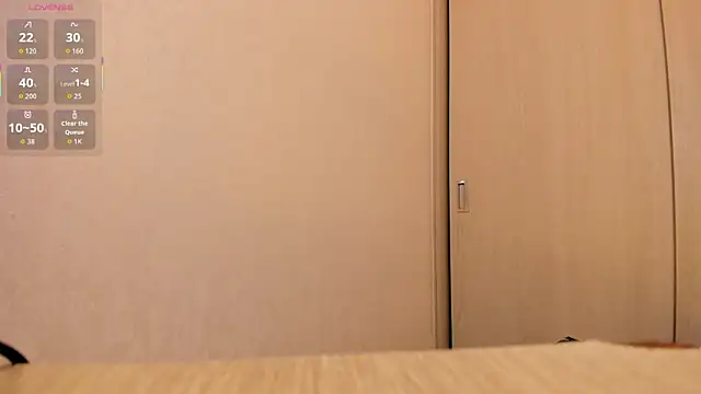 Snapshot of rouse__hallberg chatting on November 15, 1:03 am rouse hallberg online show from November 15, 1:03 am