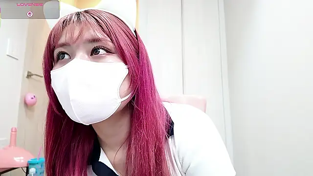 Snapshot of miharu01 chatting on April 28, 4:23 pm miharu01 online show from April 28, 4:23 pm