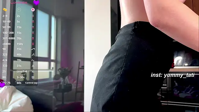 TwinTemptations online show from June 11, 3:04 am