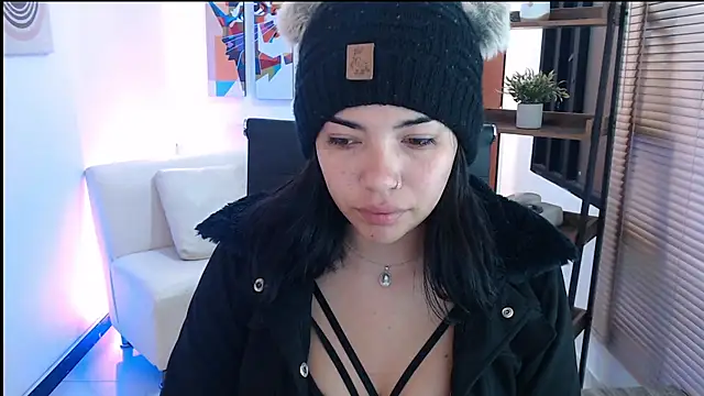 dangel noir6 online show from December 2, 11:15 am