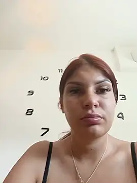 Snapshot of MeCherryy chatting on June 29, 12:27 pm MeCherryy online show from June 29, 12:27 pm