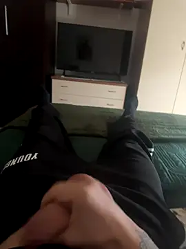 Snapshot of impaolo20 chatting on October 4, 2:59 pm impaolo20 online show from October 4, 2:59 pm