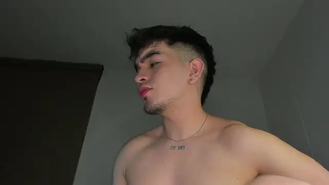 cmzo  online show from November 3, 12:57 am