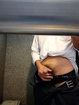 Snapshot of ikeike-kun chatting on November 17, 9:15 am ikeike-kun online show from November 17, 9:15 am