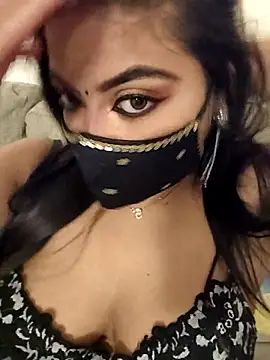 Snapshot of Tamil_hot_whiskey_girl chatting on February 5, 11:31 pm Tamil hot whiskey girl online show from February 5, 11:31 pm