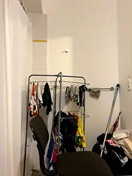 Renoirmonter online show from December 22, 5:59 am