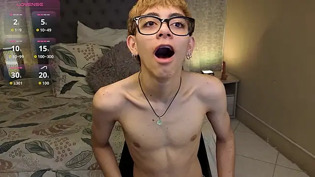 Snapshot of Matty_Sparkk chatting on November 3, 1:56 pm Matty Sparkk online show from November 3, 1:56 pm