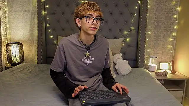 Matty Sparkk online show from January 6, 1:04 pm