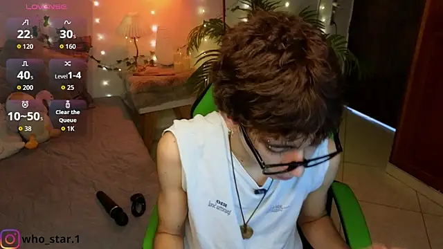 Snapshot of Matty_Sparkk chatting on May 3, 1:28 pm Matty Sparkk online show from May 3, 1:28 pm