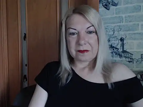 Snapshot of Lillia_Ray chatting on May 23, 8:29 am Lillia Ray online show from May 23, 8:29 am