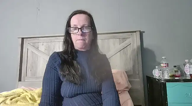 peachgoddess online show from March 16, 5:47 am