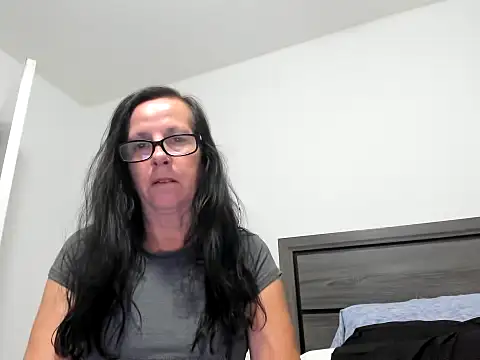 peachgoddess online show from October 6, 3:15 am