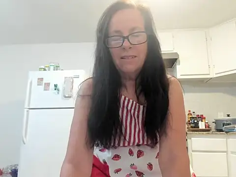 peachgoddess online show from April 27, 1:31 pm
