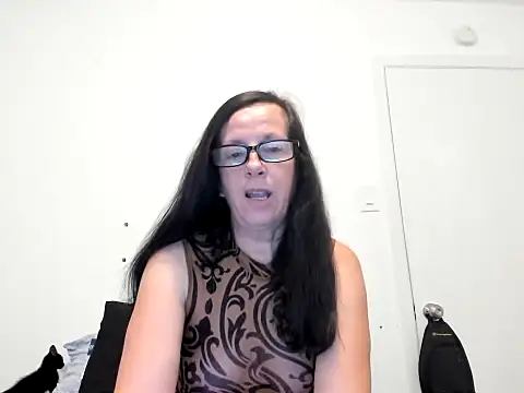 Snapshot of peachgoddess chatting on June 6, 12:21 pm peachgoddess online show from June 6, 12:21 pm