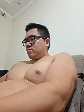 awesometeacher33 online show from April 27, 4:38 pm