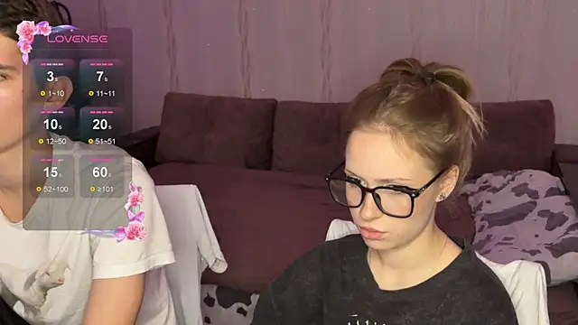 Snapshot of Romanhavesweetydick777 chatting on October 18, 3:35 pm Romanhavesweetydick777 online show from October 18, 3:35 pm