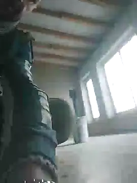 Snapshot of MaksDzubaV chatting on March 17, 11:10 am MaksDzubaV online show from March 17, 11:10 am