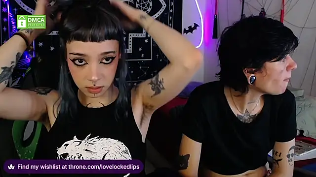 Snapshot of lovelockedlips chatting on November 22, 9:25 pm lovelockedlips online show from November 22, 9:25 pm