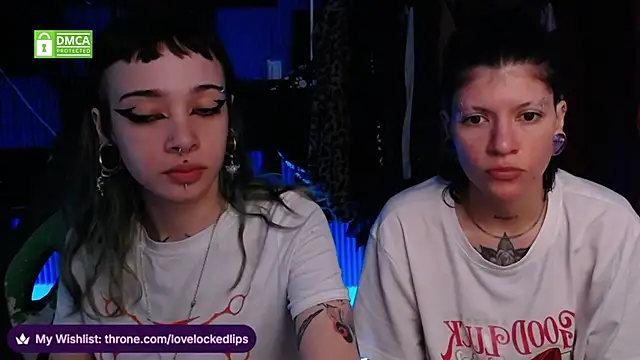 lovelockedlips online show from June 7, 9:18 pm