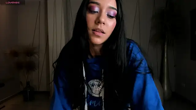 Snapshot of AmaliaCrus chatting on September 18, 8:44 pm AmaliaCrus online show from September 18, 8:44 pm