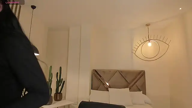 Snapshot of AmaliaCrus chatting on November 27, 8:22 pm AmaliaCrus online show from November 27, 8:22 pm