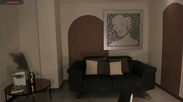 AmaliaCrus online show from May 17, 5:42 pm