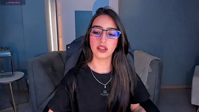 LarisaSmirnov online show from October 28, 4:27 am