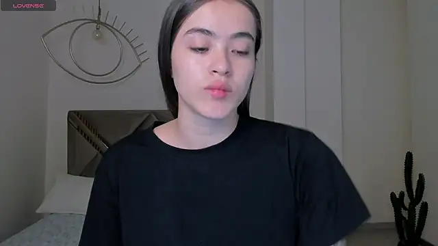 MaiaCollins online show from February 4, 5:41 pm