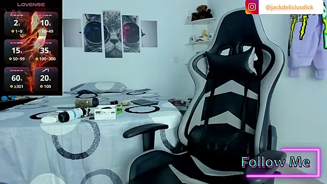 jackdeliciusdick online show from October 31, 9:43 am