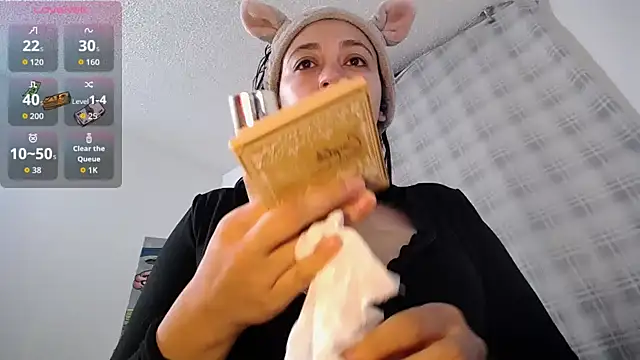 xx chloesex online show from September 30, 1:10 am