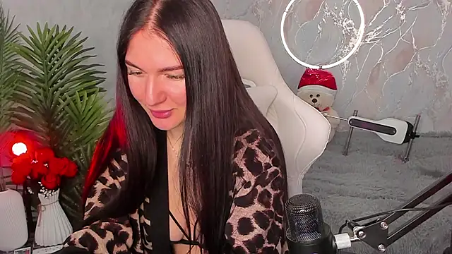 Snapshot of babyisperfect chatting on February 23, 3:37 am babyisperfect online show from February 23, 3:37 am