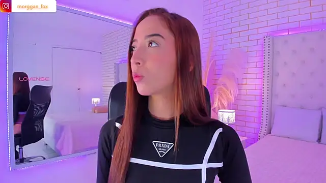 Snapshot of Morggan_Fox_ chatting on September 9, 2:11 am Morggan Fox online show from September 9, 2:11 am