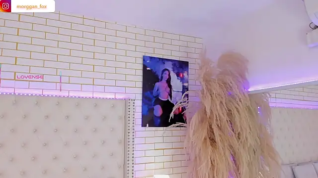 Morggan Fox  online show from March 14, 3:56 am