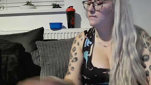 Sizzling Indie36 online show from September 8, 11:37 pm