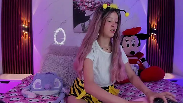 Sophie joyy online show from March 5, 4:41 am