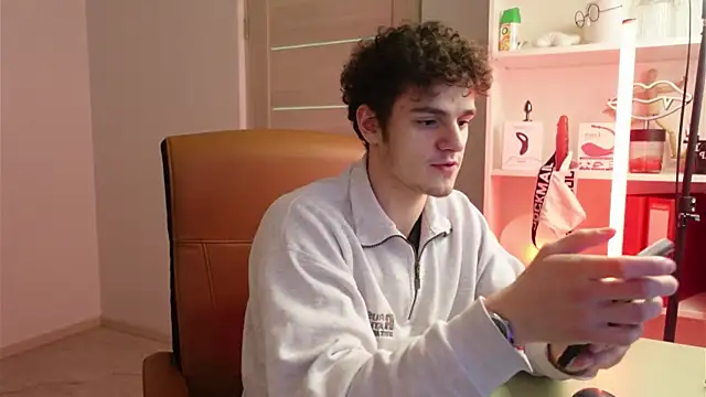 Brad Holloway online show from December 4, 3:10 pm