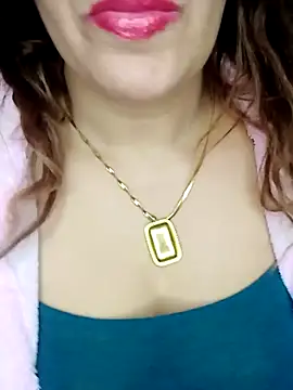 Maya-Moon online show from November 29, 3:48 pm