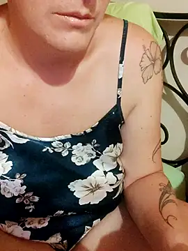 emiliemilf online show from March 14, 7:36 am