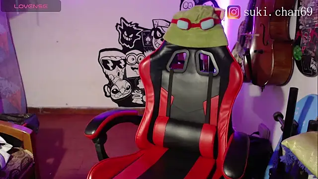 Snapshot of Sukychan_ chatting on September 11, 11:43 am Sukychan online show from September 11, 11:43 am